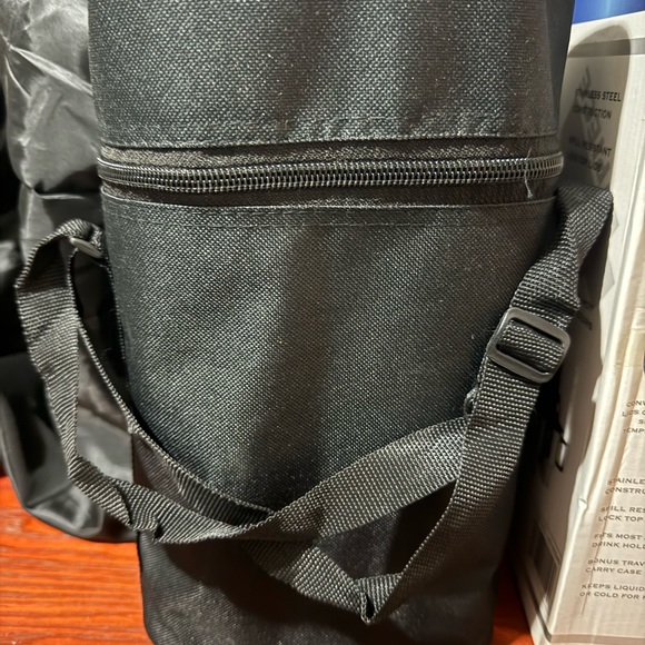 New 4 piece stainless steel travel mug set - Picture 3 of 9